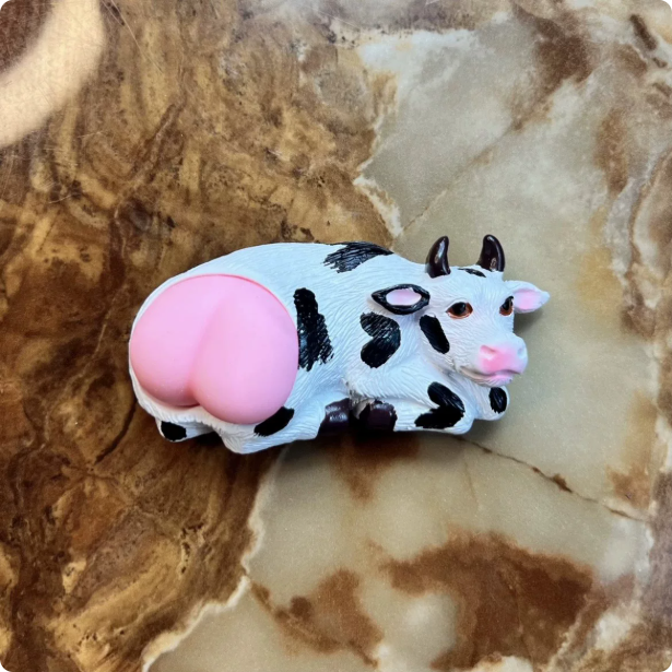 Bouncy Sheep Fridge Magnet – Wobble Butt Kawaii Decor – view 5